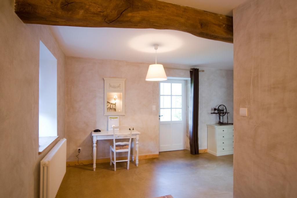 B&B La Cerisaie Francheleins Luaran gambar