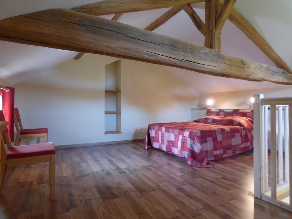B&B La Cerisaie Francheleins Bilik gambar