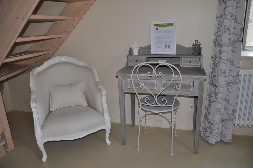B&B La Cerisaie Francheleins Bilik gambar