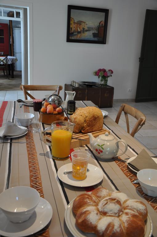 B&B La Cerisaie Francheleins Luaran gambar